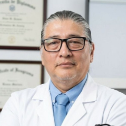 Dr. Carlos Chumacero Rodrigues Cabezas